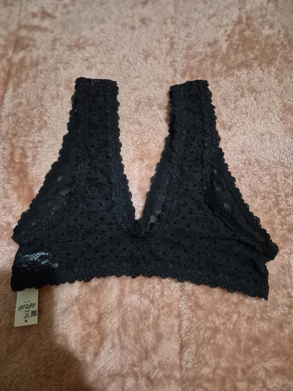 Stretch Lace Deep V Bralette - Black